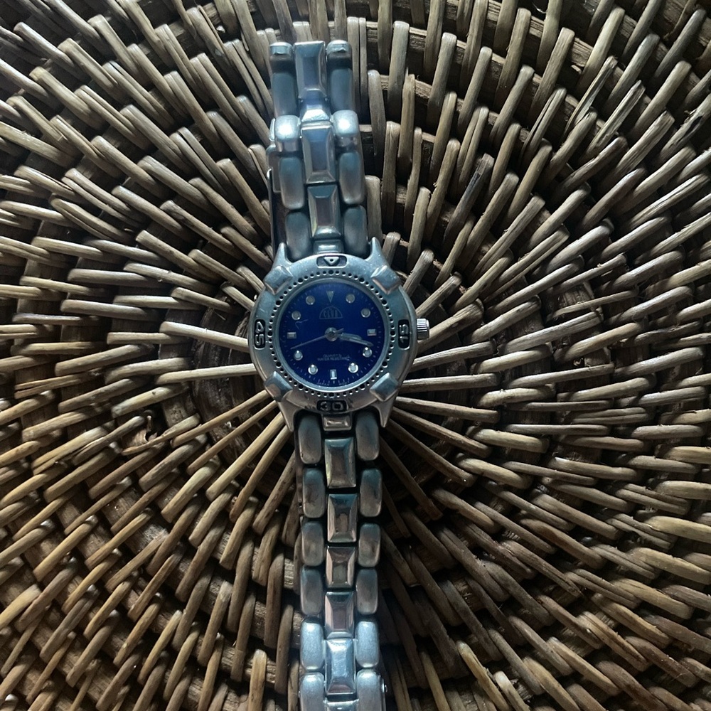 Le Club Silver Watch